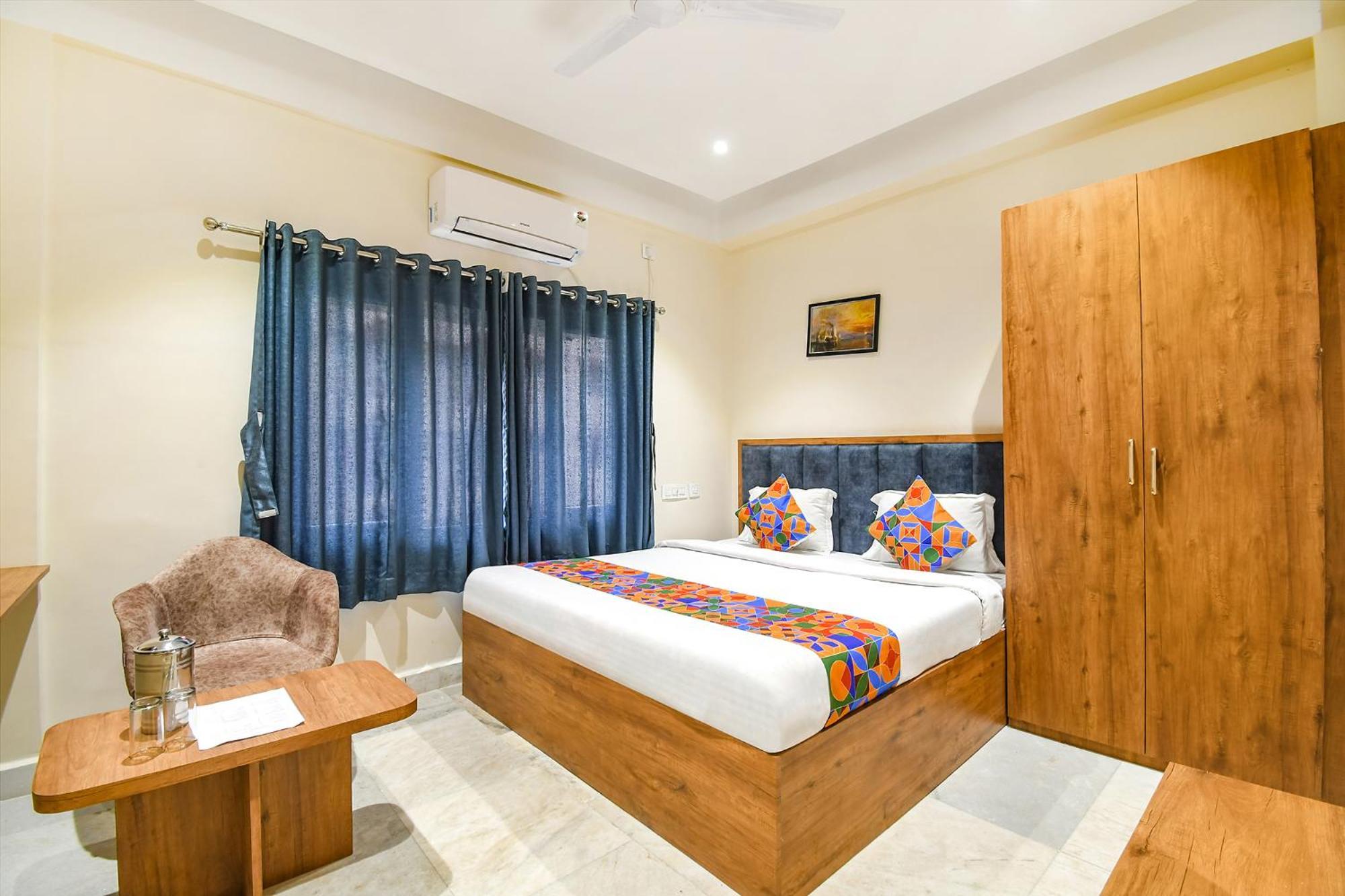 Fabhotel Prime The Golden Plaza - Nr Tarapith Temple Екстер'єр фото